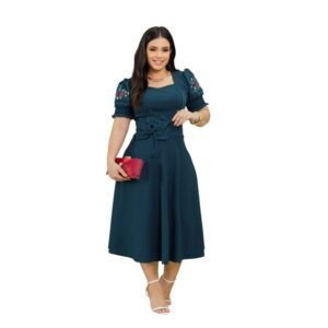 Vestido Moda Evangélica Mídi Detalhe Flor  Bordado Manga